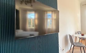 Apartment Schoenbrunn Near Metro