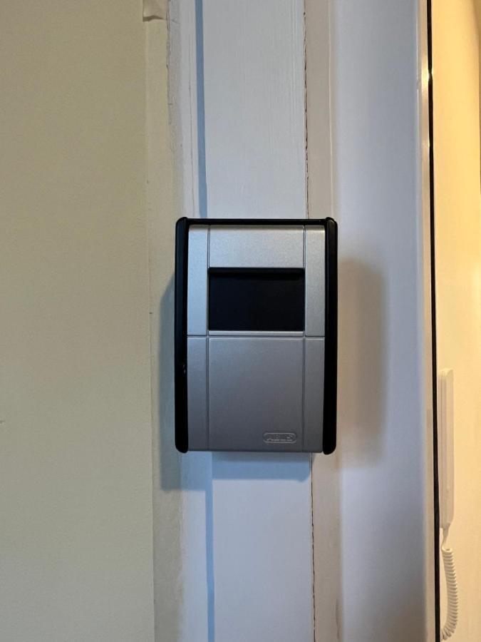 Apartment Schoenbrunn Near Metro Wiedeń Zewnętrze zdjęcie