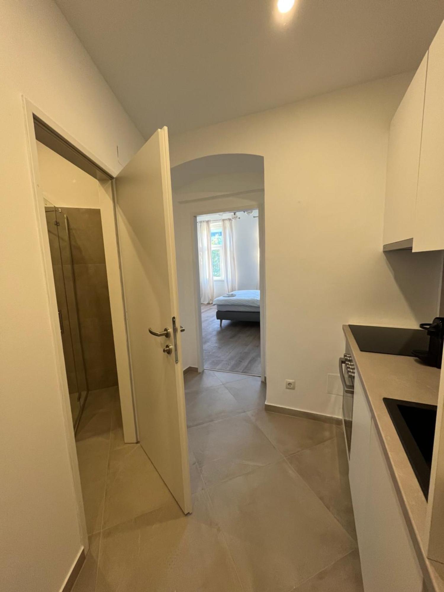 Apartment Schoenbrunn Near Metro Wiedeń Zewnętrze zdjęcie