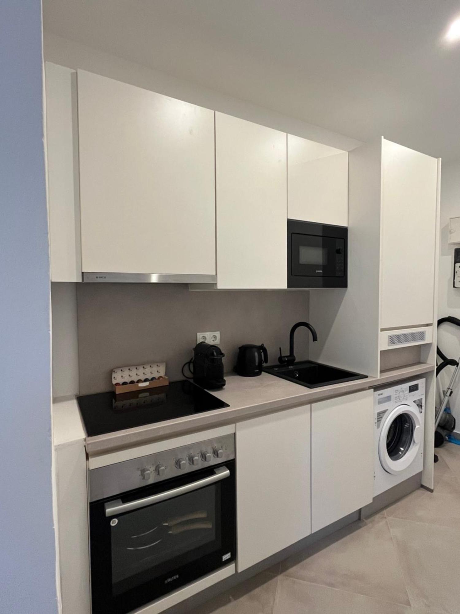 Apartment Schoenbrunn Near Metro Wiedeń Zewnętrze zdjęcie