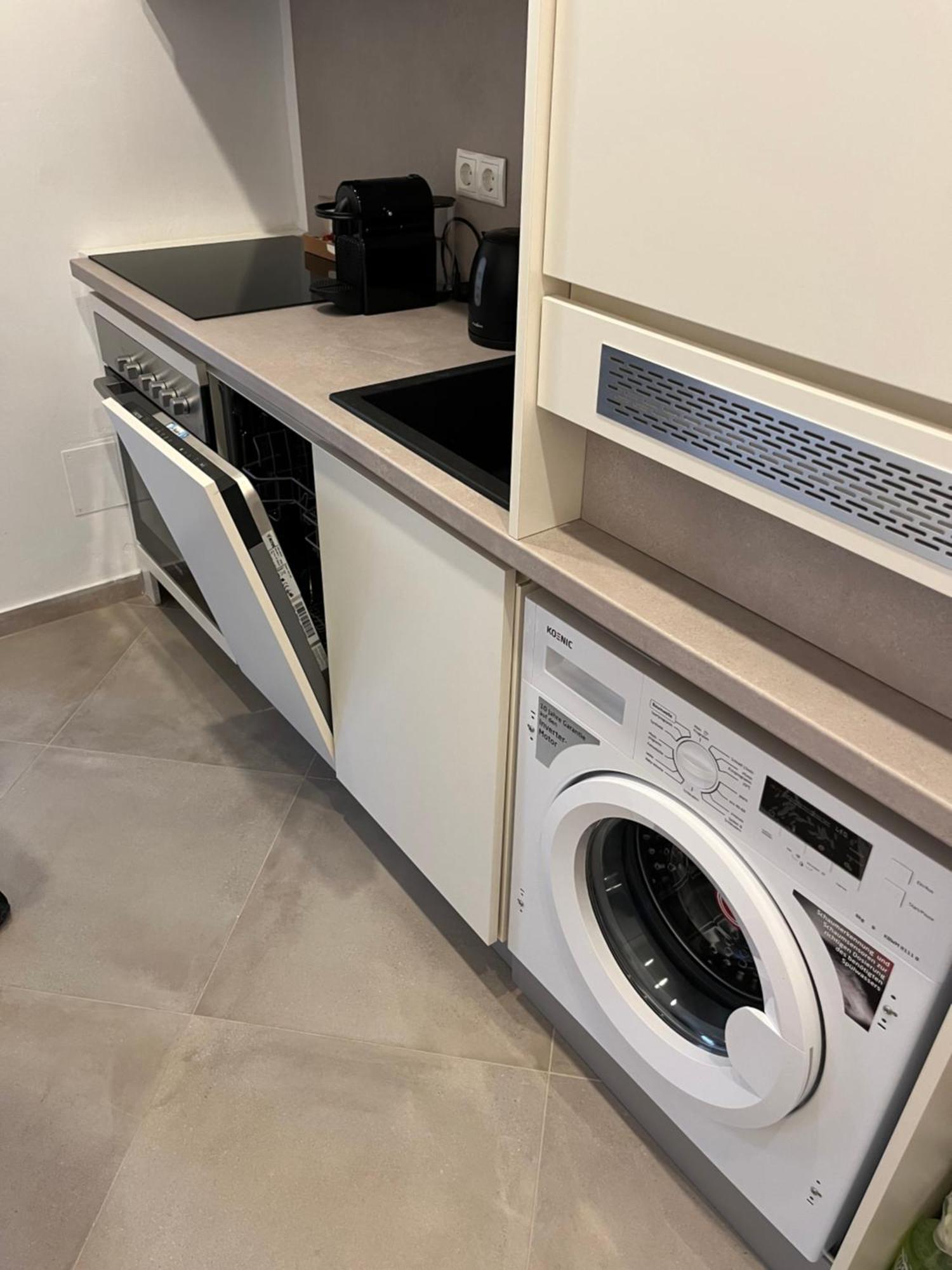 Apartment Schoenbrunn Near Metro Wiedeń Zewnętrze zdjęcie