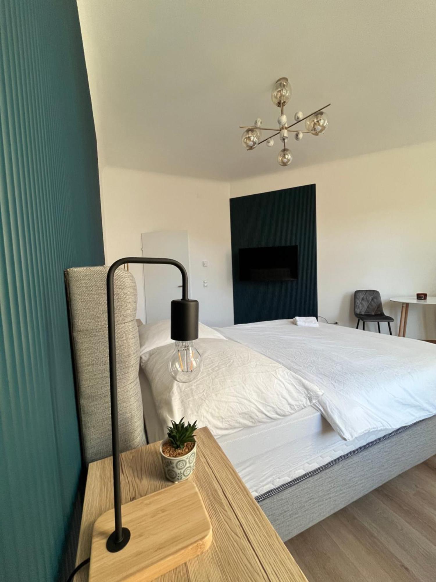 Apartment Schoenbrunn Near Metro Wiedeń Zewnętrze zdjęcie