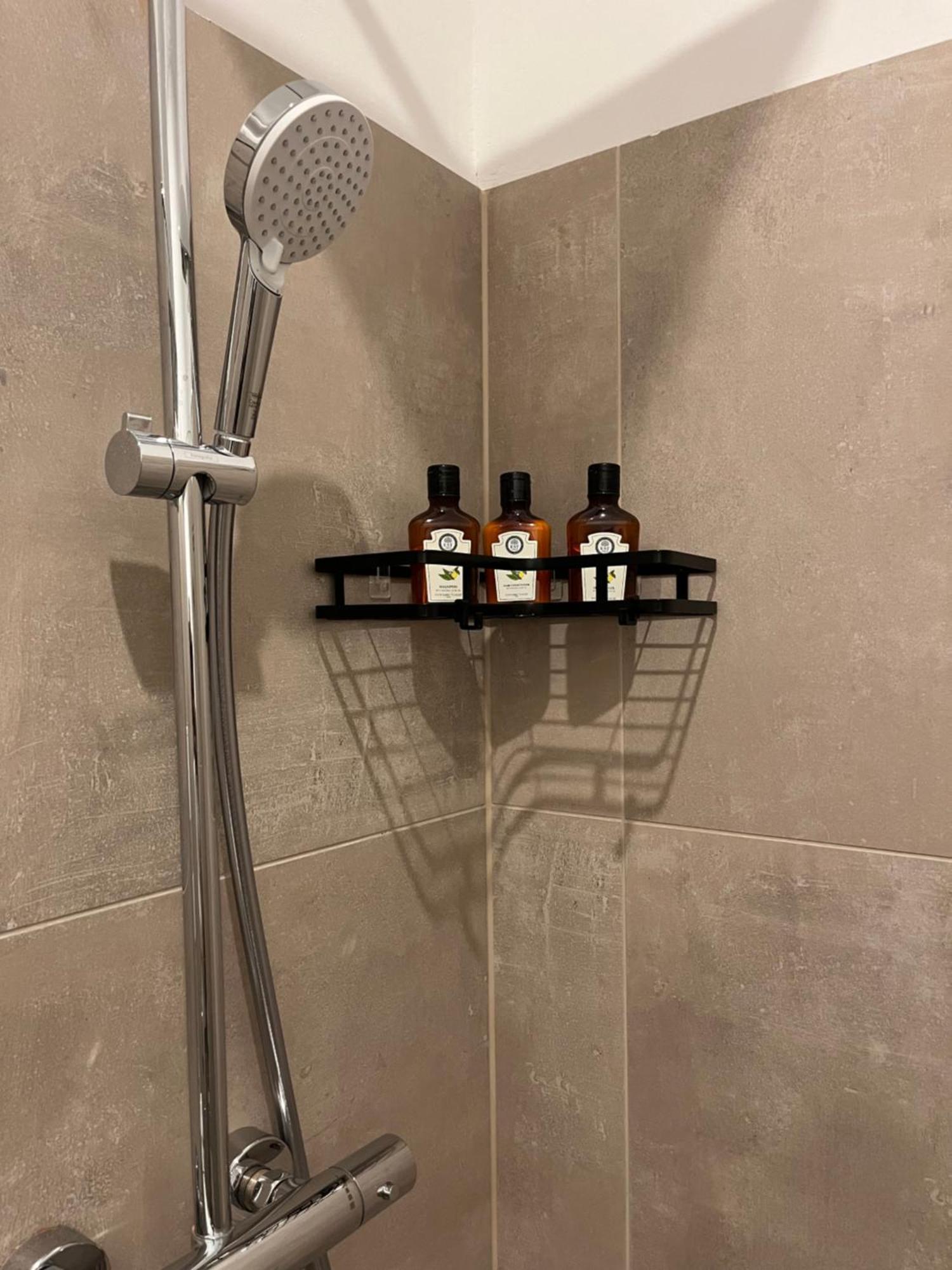 Apartment Schoenbrunn Near Metro Wiedeń Zewnętrze zdjęcie
