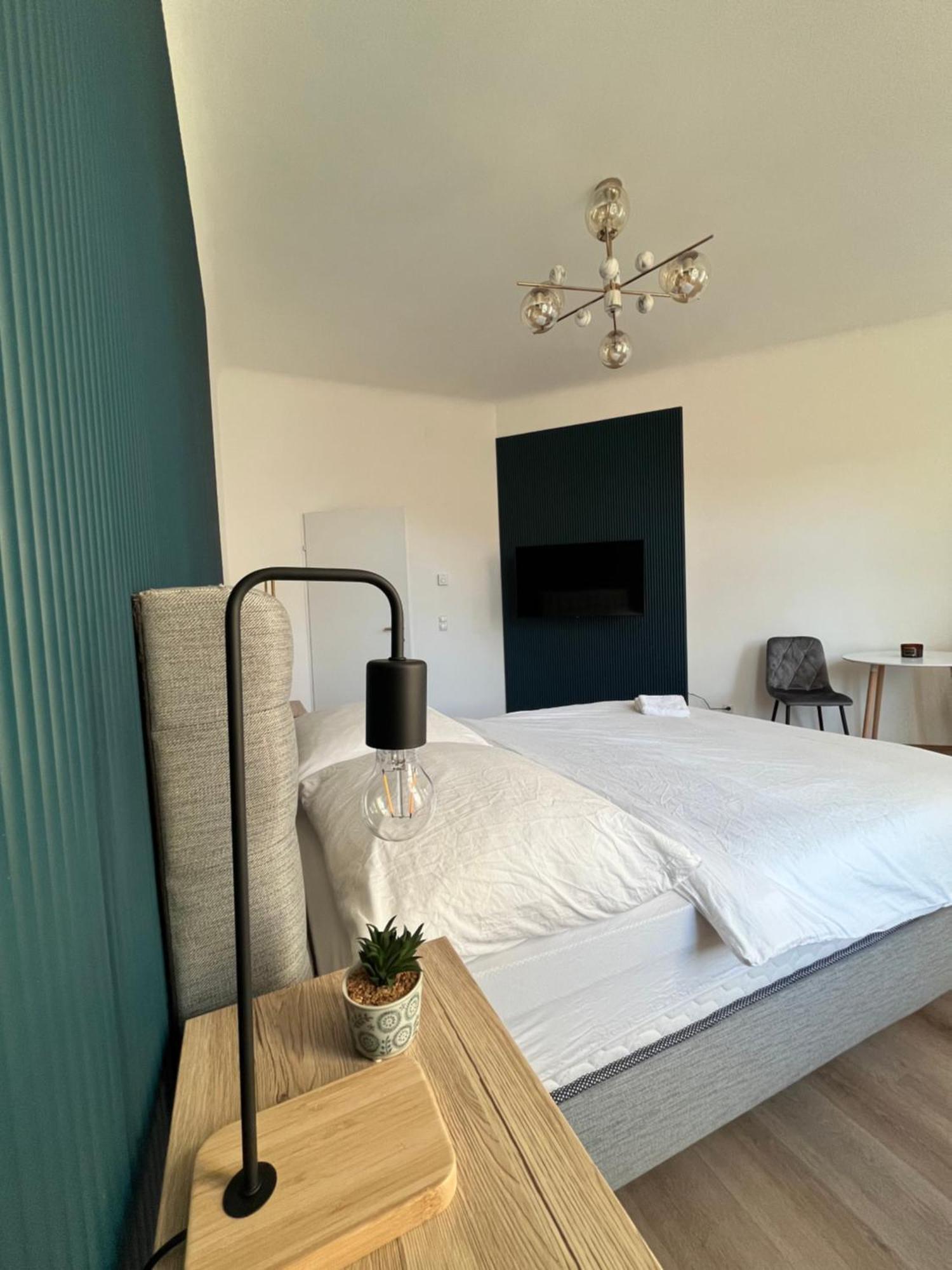 Apartment Schoenbrunn Near Metro Wiedeń Zewnętrze zdjęcie