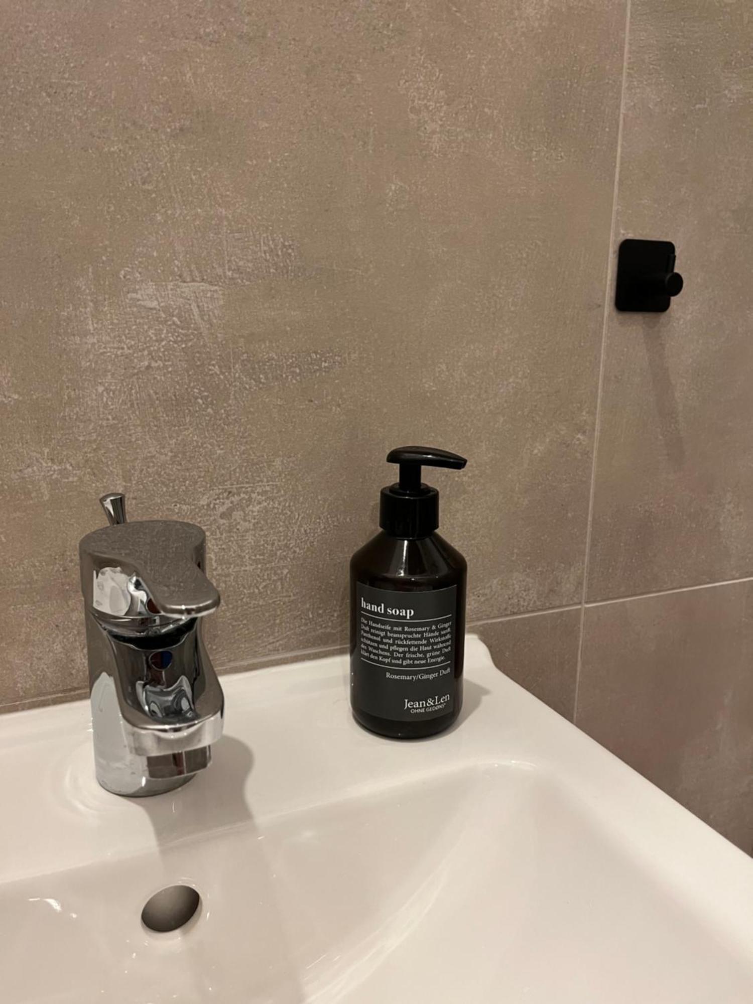 Apartment Schoenbrunn Near Metro Wiedeń Zewnętrze zdjęcie